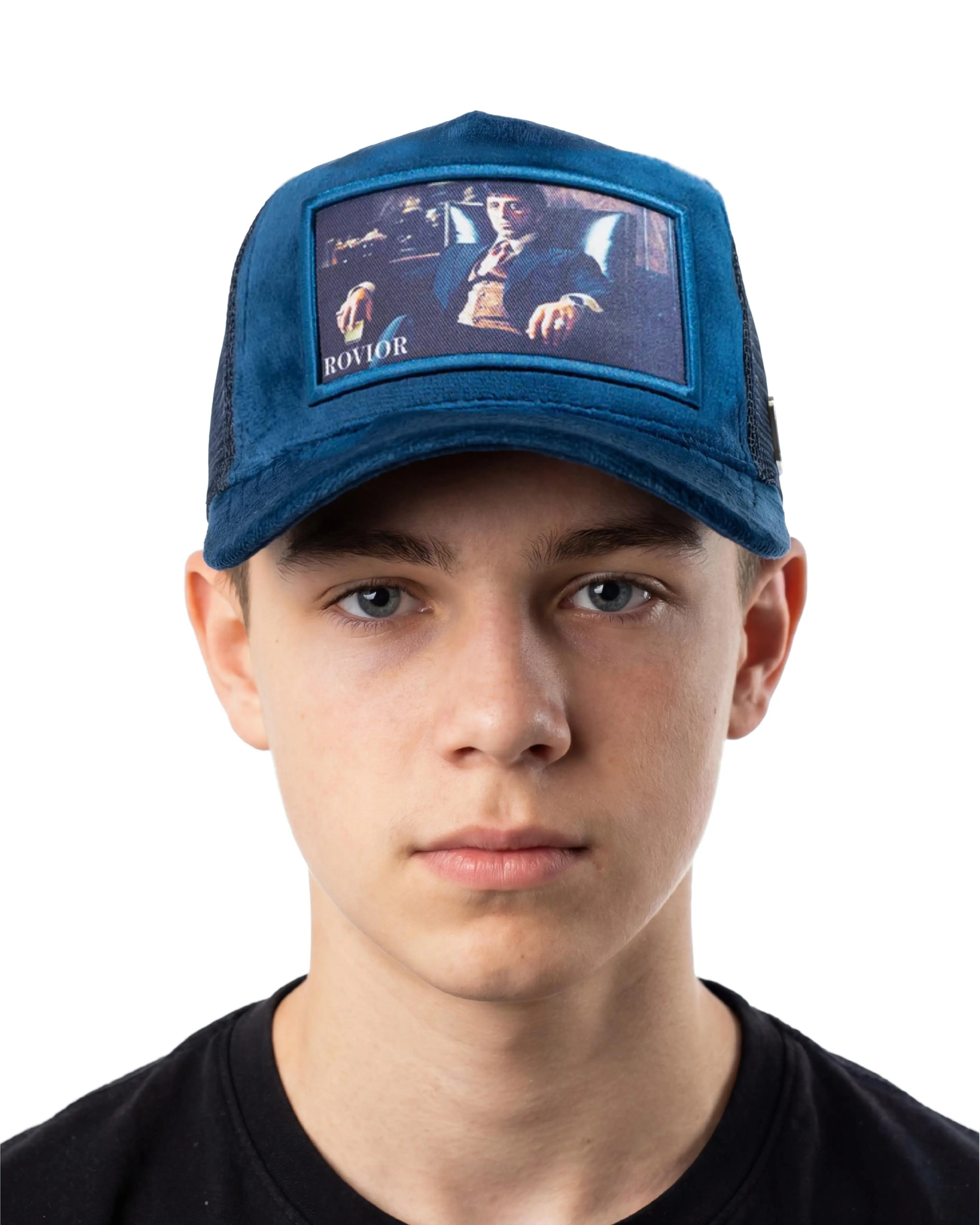 Tony Montana Velvet Keps Marinblå Modellbild - Rovior