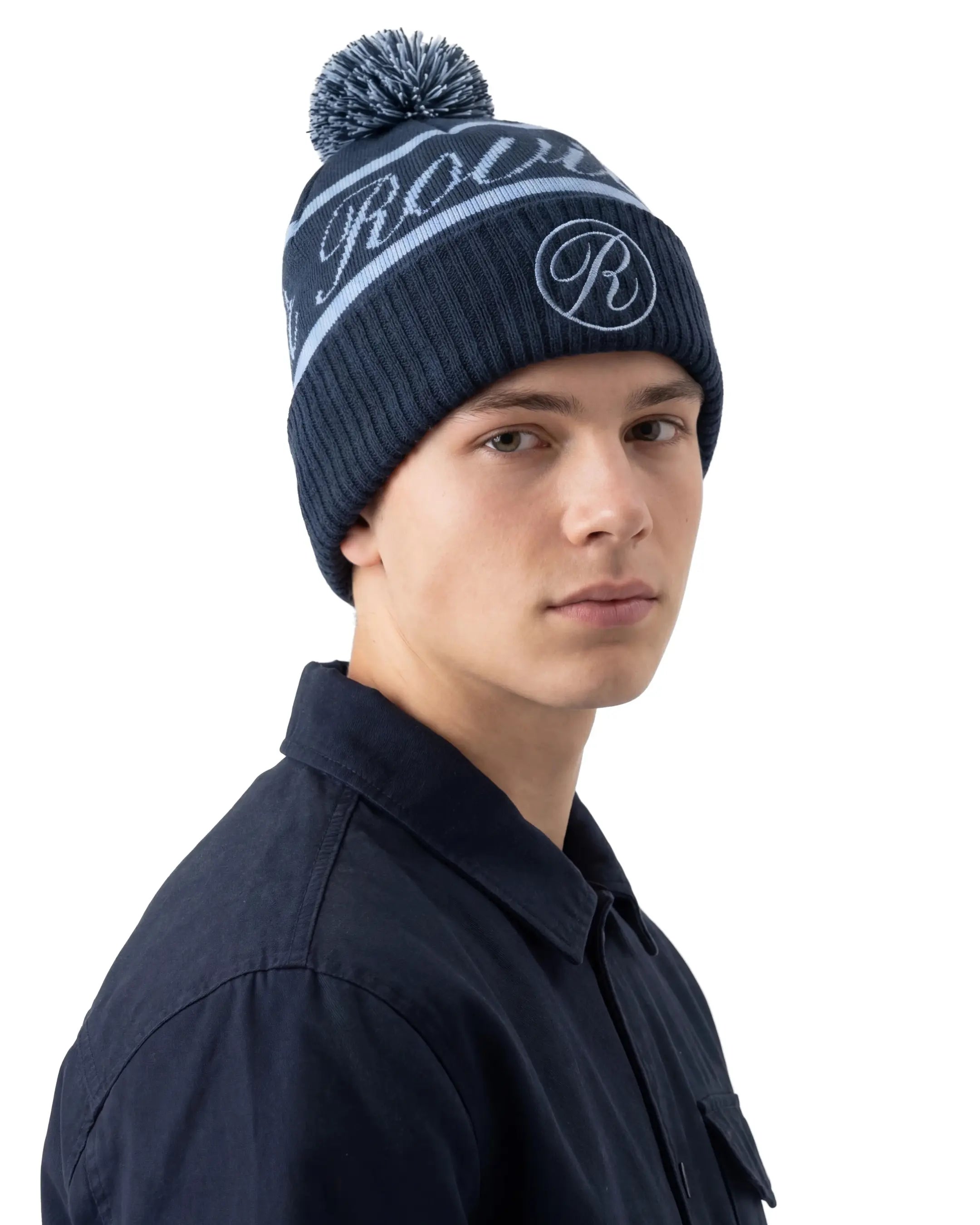 Rovior Stickad Mössa Modellbild kille - Mörkblå