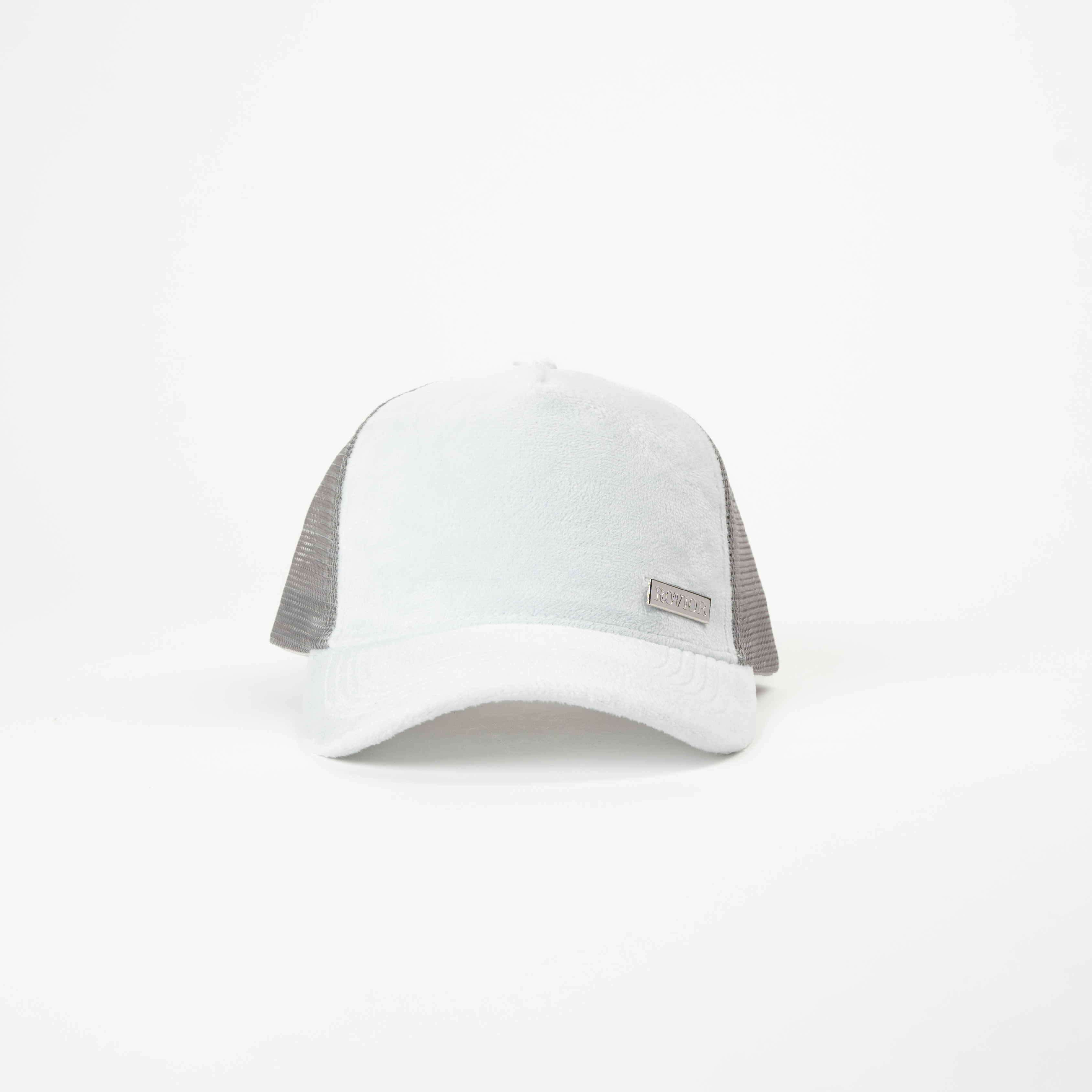 Braided Belt &amp; Velvet Cap – Grey &amp; White